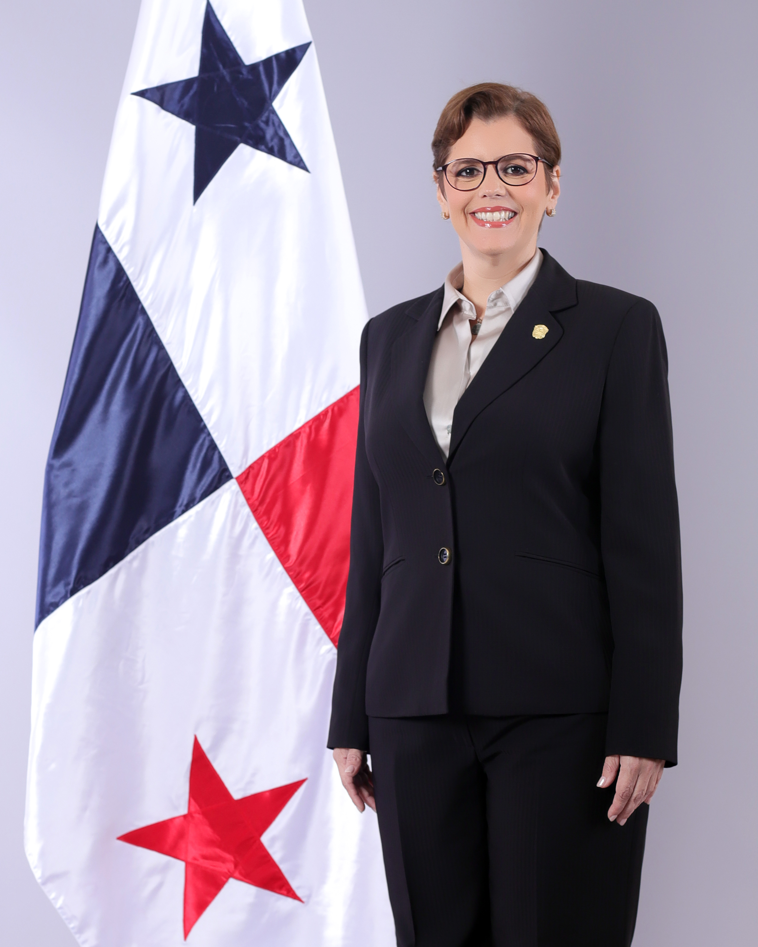 GRACIELA MERCEDES HERNÁNDEZ LACAYO