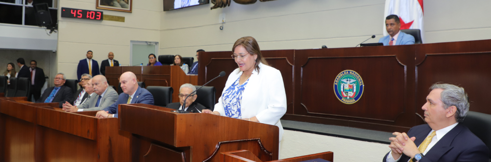 LA NUEVA ASAMBLEA ELEVA LA HISTORIA NACIONAL Y RECONOCE A DISTINGUIDO HISTORIADOR  