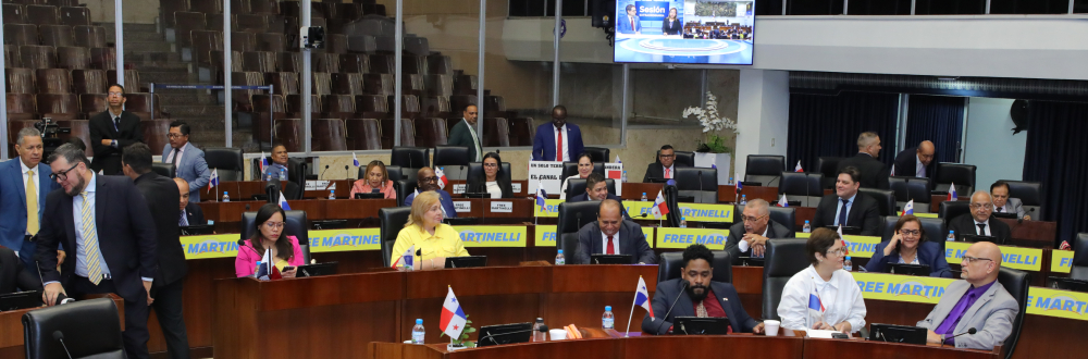 RECIBE AVAL LEGISLATIVO NUEVO DIRECTOR DEL IFARHU