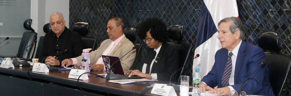 EMBAJADOR PANAMEÑO ANTE LA UNESCO PRESENTA PLAN DE TRABAJO