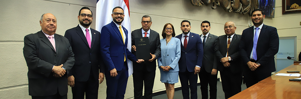 INVIERTEN EN SALUD PÚBLICA, IMPLEMENTARÁN HORARIOS EXTENDIDOS EN CENTROS DE ATENCIÓN PRIMARIA