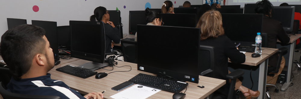 FORTALECEN REDACCIÓN DE FUNCIONARIOS LEGISLATIVOS