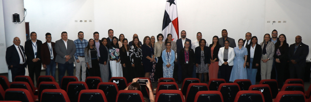INSTRUYEN FUNCIONARIOS ESTATALES EN TÉCNICAS LEGISLATIVAS