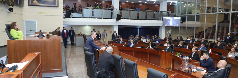 AN DESIGNA A LOS FUNCIONARIOS PARA LOS CARGOS DE CONTRALOR Y SUBCONTRALOR DE PANAMÁ 