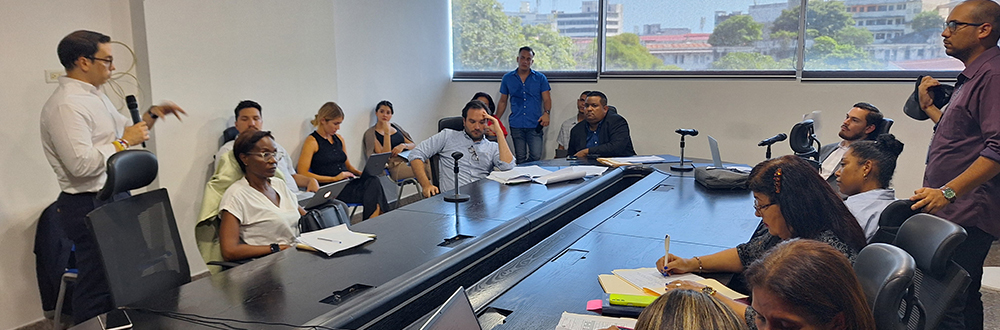 ANALIZAN PROYECTO DE LEY QUE PROMUEVE EL RECICLAJE Y LA ECONOMÍA CIRCULAR